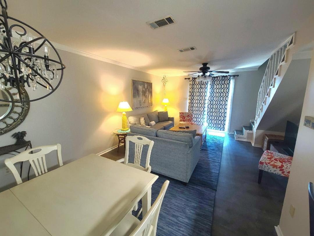 Beautiful 3 Bedroom Beachfront Condo 굴프 쇼어스 외부 사진